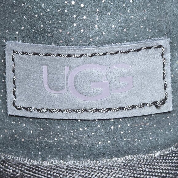 UGG Bailey Bow II Glimmer Winter Boots – Size: 7 (Women’s) - Picture 7 of 9